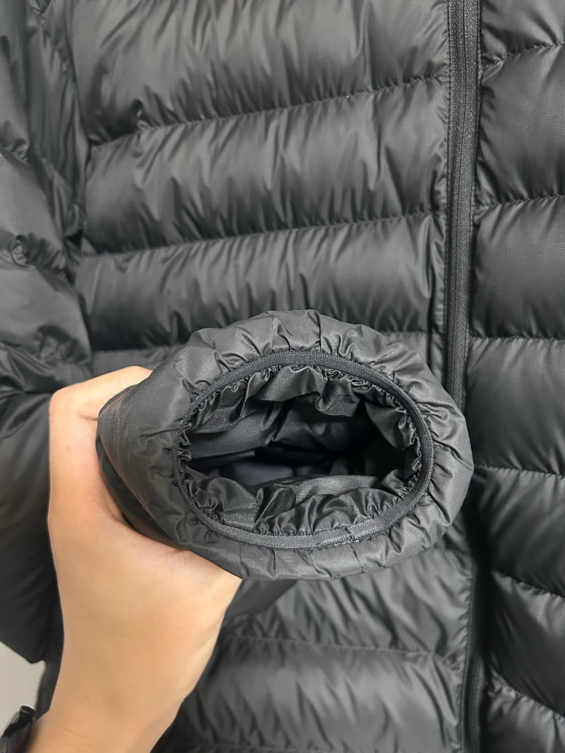 아크테릭스 패딩 L