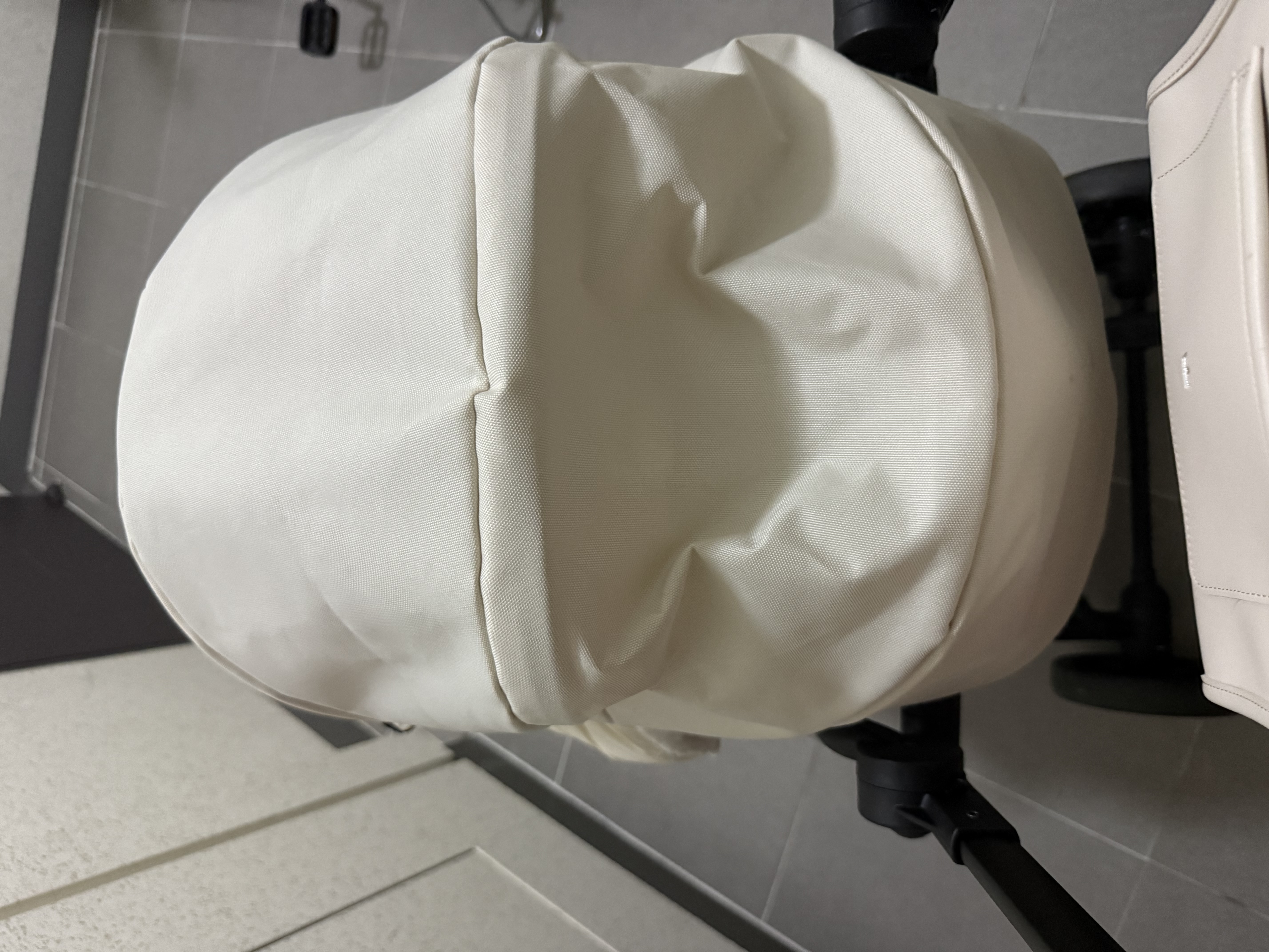 로얄테일즈 유모차