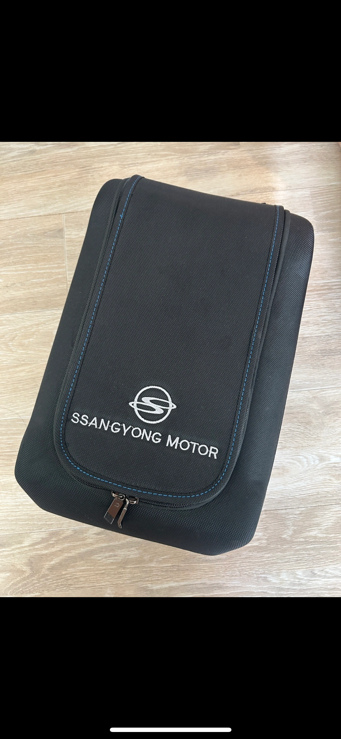 Kgm 순정 휴대용 충전기